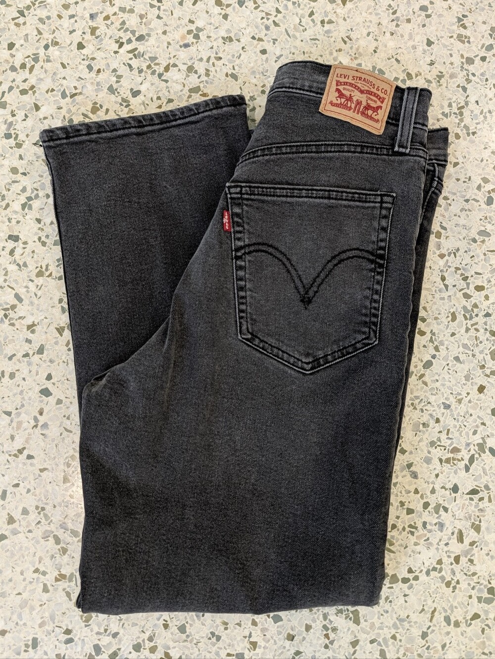 Levi's Ribcage Straight Ankle Jeans